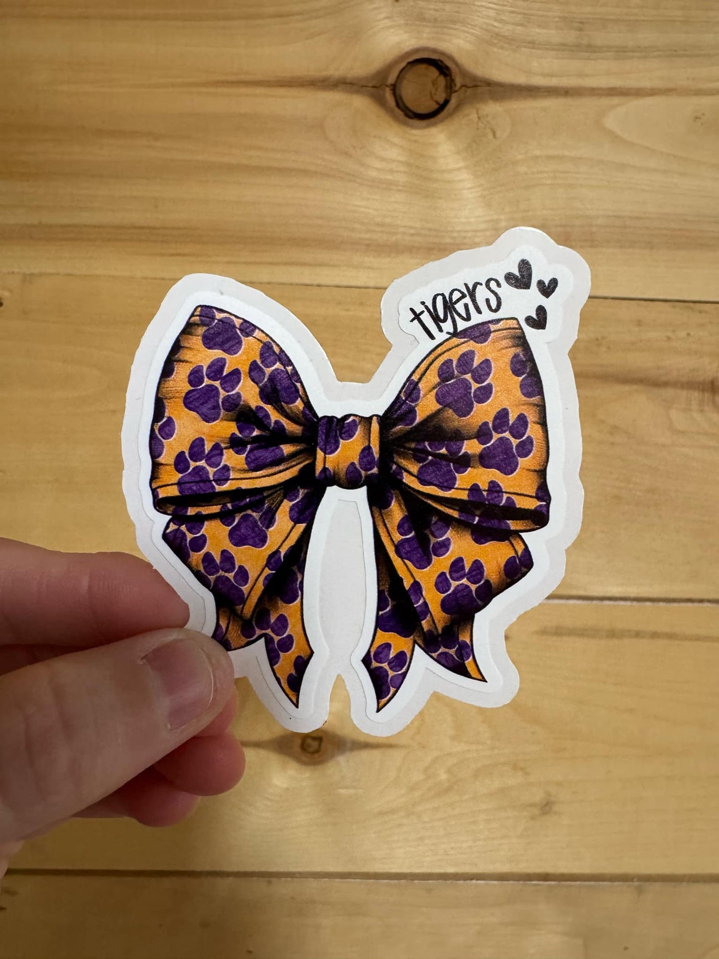 Tigers Pawprint Bow DC