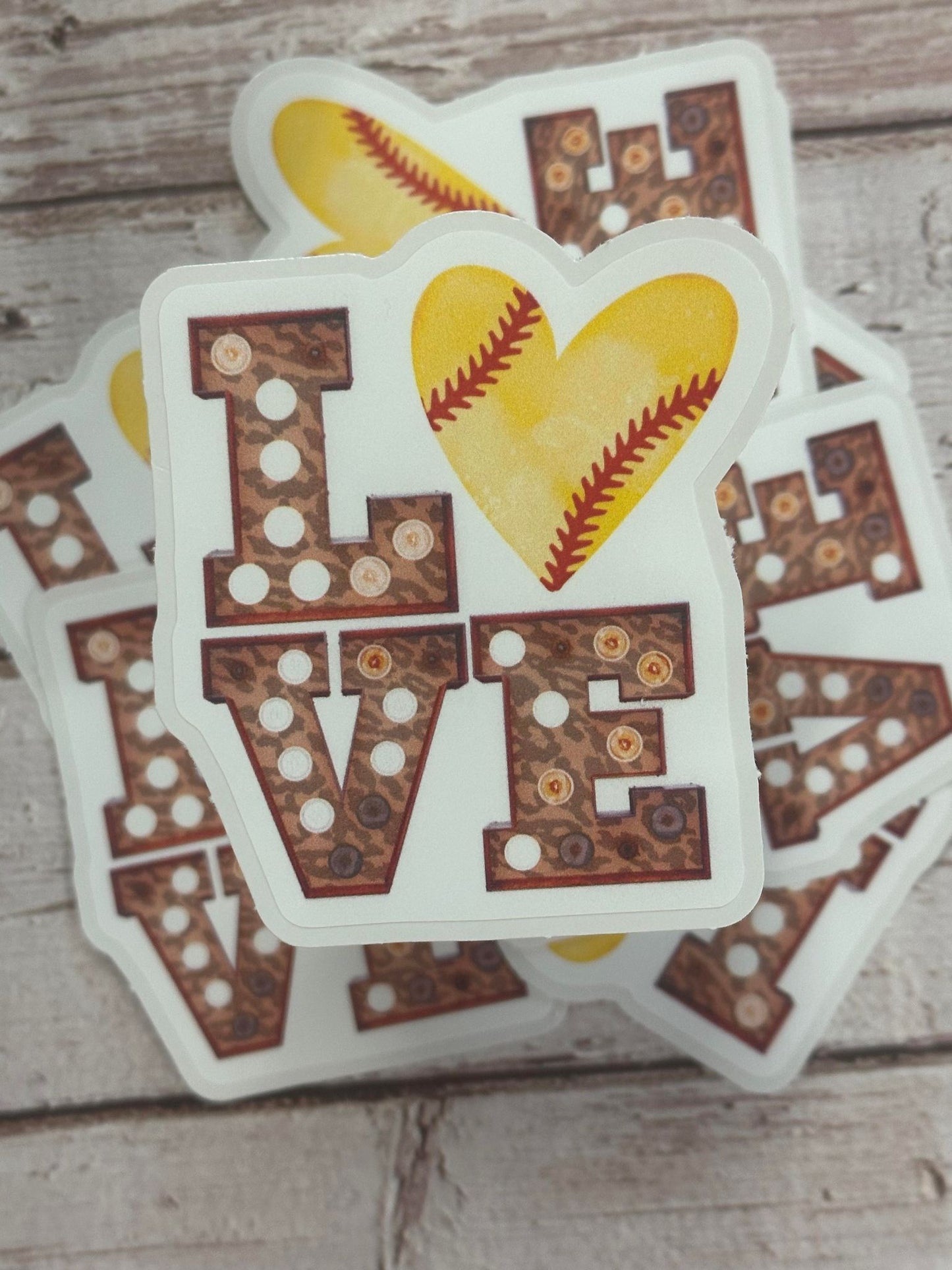 SP33 Love Softball diecut